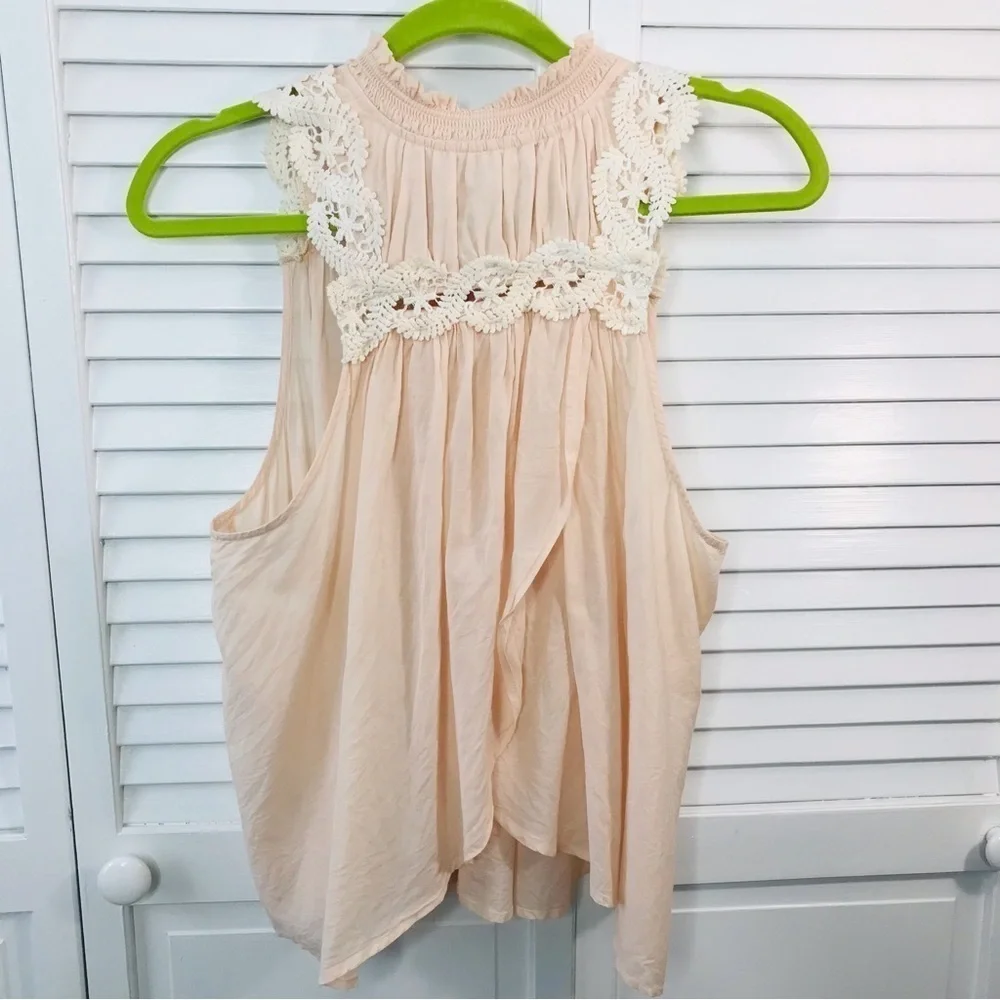 FREE PEOPLE Light Pink Button Down Blouse Size Large